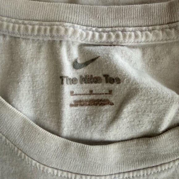 Nike Other - Nike Kids Cream T-Shirt with Subtle Logo